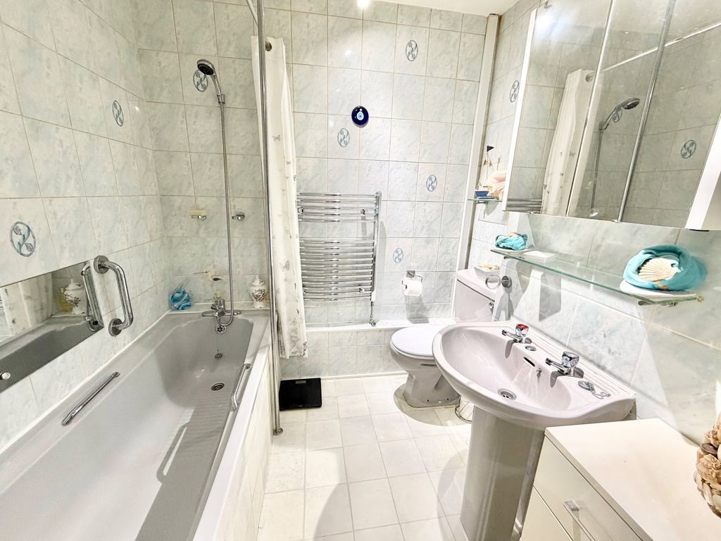 Additional image 7 of 2 bed maisonette for salePlanet Road, Brierley Hill DY5