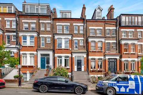 Carlingford Road, London NW3