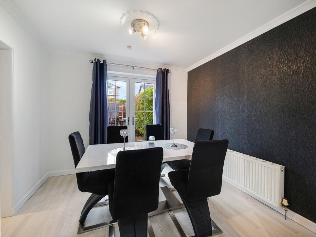 Additional image 8 of 3 bed semi-detached house for saleDunrobin Avenue, Elderslie, Johnstone, Renfrewshire PA5