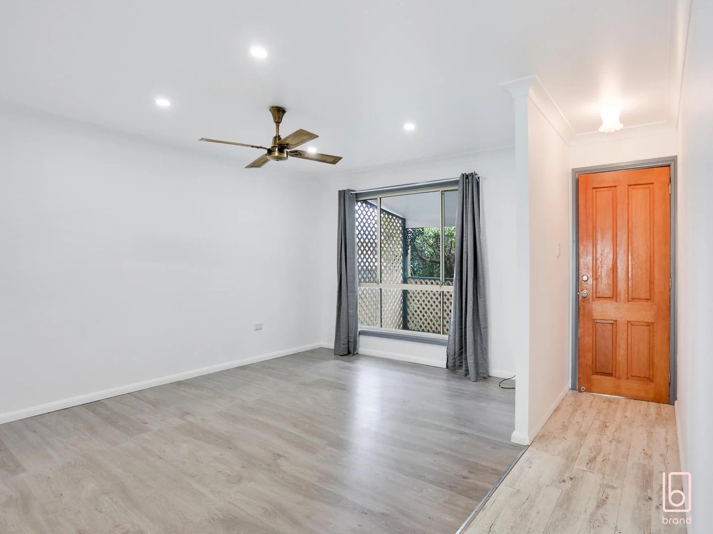 Additional image 4 of 11 Warrina Avenue, Summerland Point NSW 2259