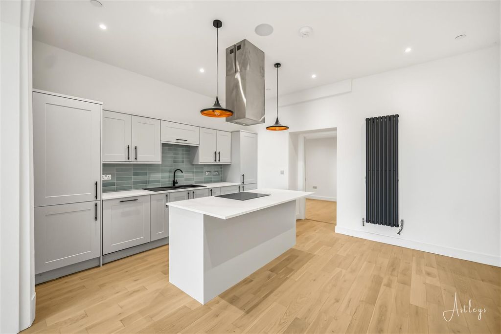 Additional image 2 of 2 bed flat for saleOverland Road., Mumbles, Swansea SA3
