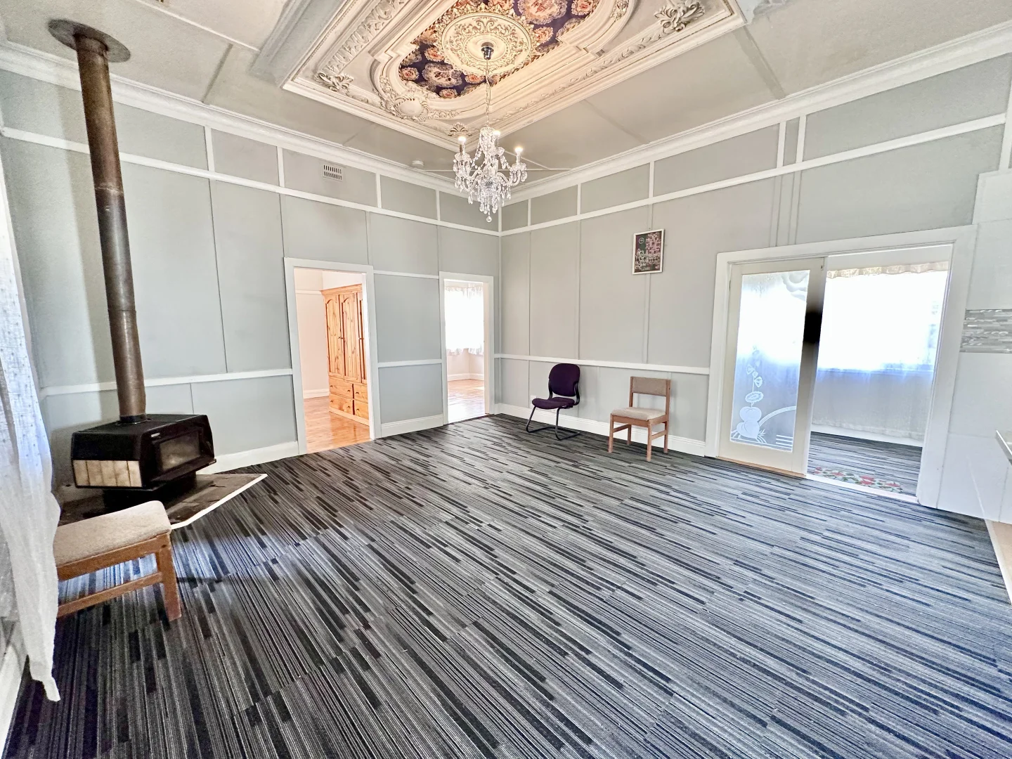 Additional image 2 of 27 Coreen St, Jerilderie NSW 2716