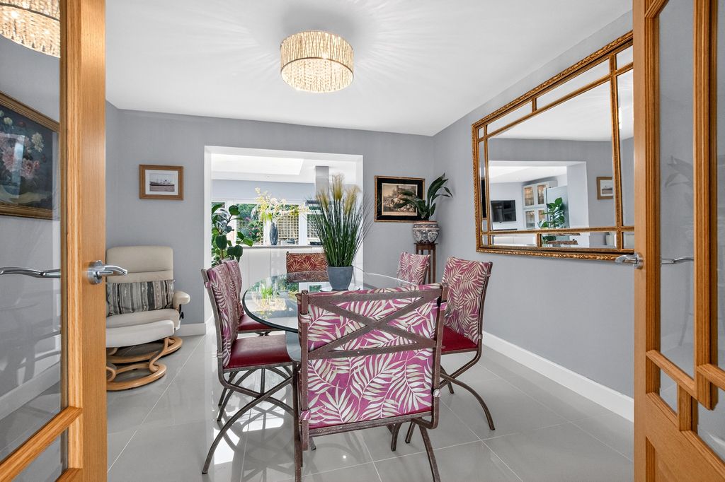Additional image 8 of 4 bed detached house for salePenrith Road, Bournemouth BH5