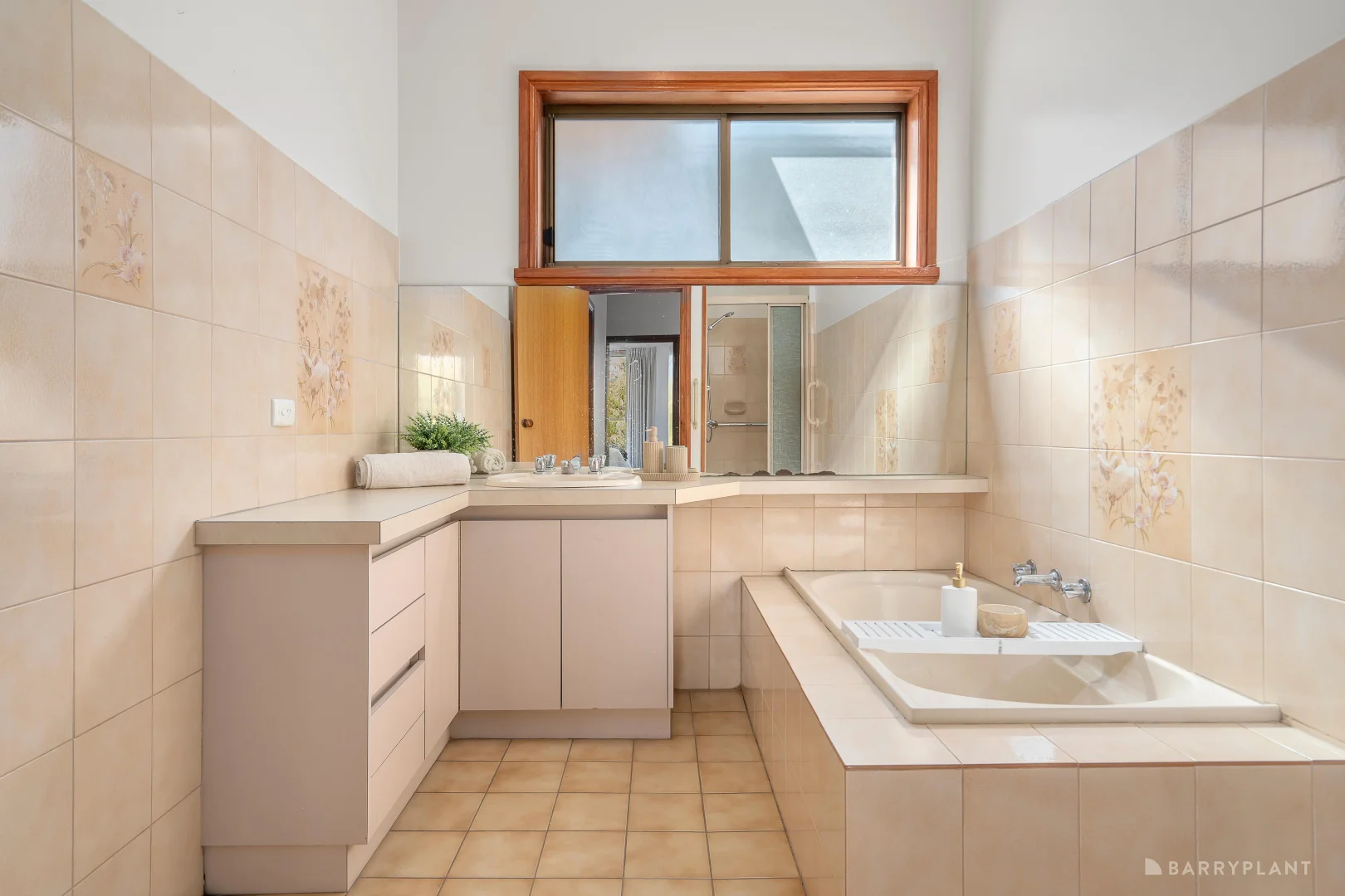 Additional image 6 of 6 Chestnut Court, Doncaster East VIC 3109