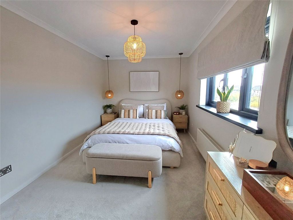 Additional image 17 of 4 bed detached house for saleLarch Close, Newton, Porthcawl CF36