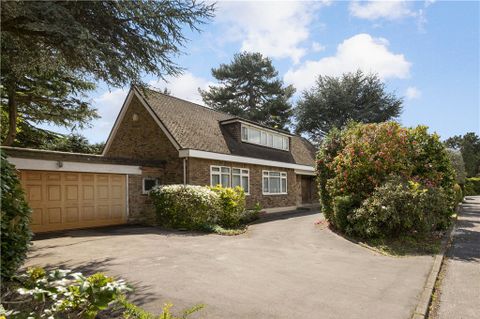 Edgecoombe Close, Kingston Upon Thames KT2