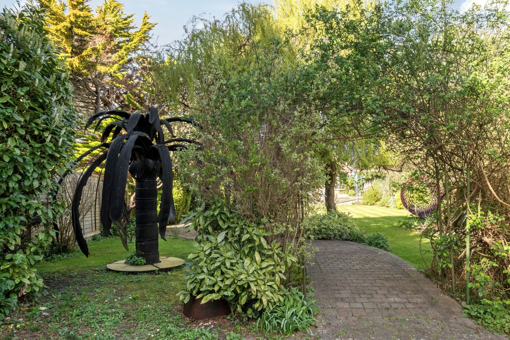 Additional image 8 of 4 bed detached house for saleHamm Court, Weybridge KT13
