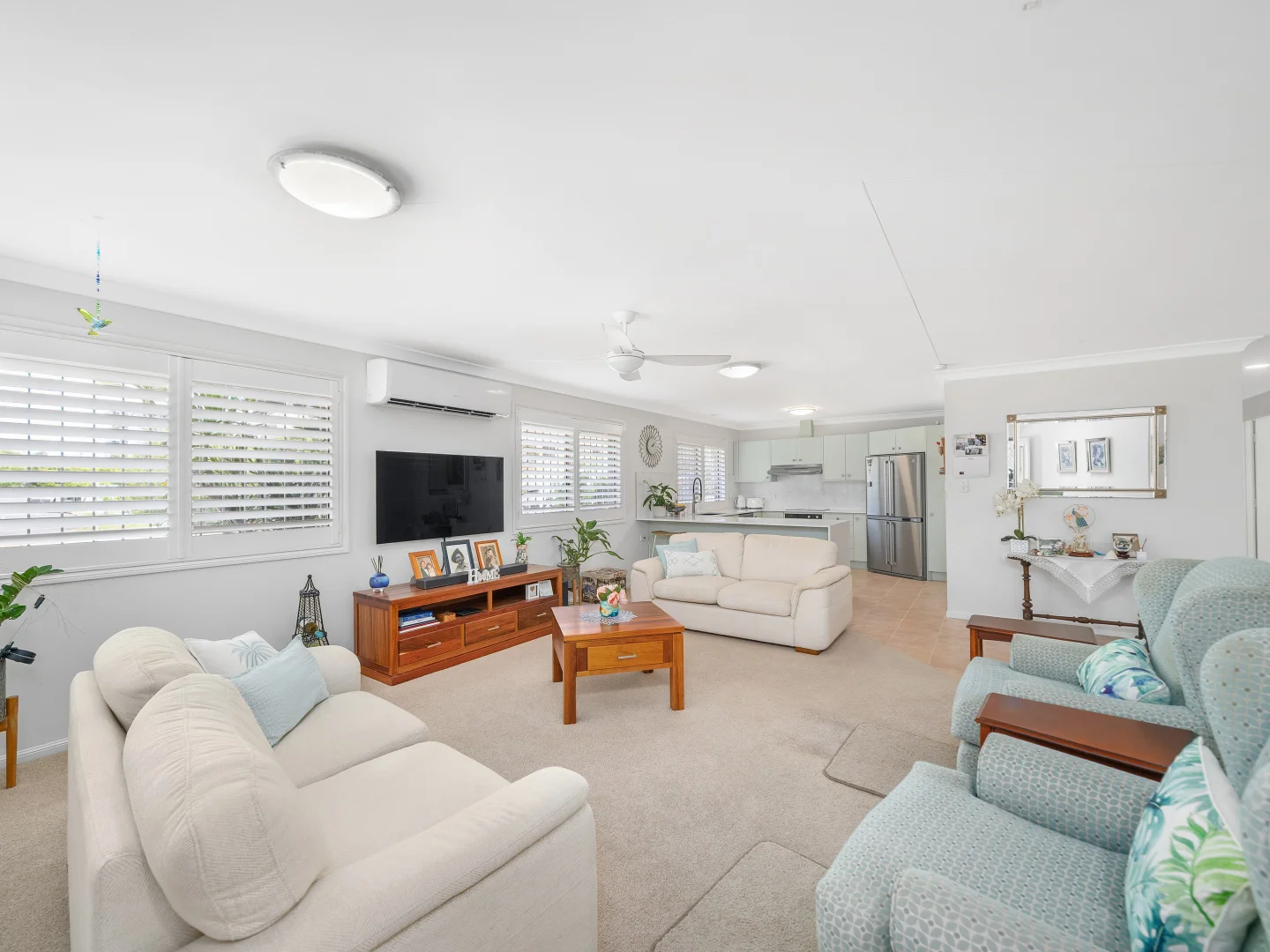 37 Humpybong Esplanade, Redcliffe QLD 4020 photo 4
