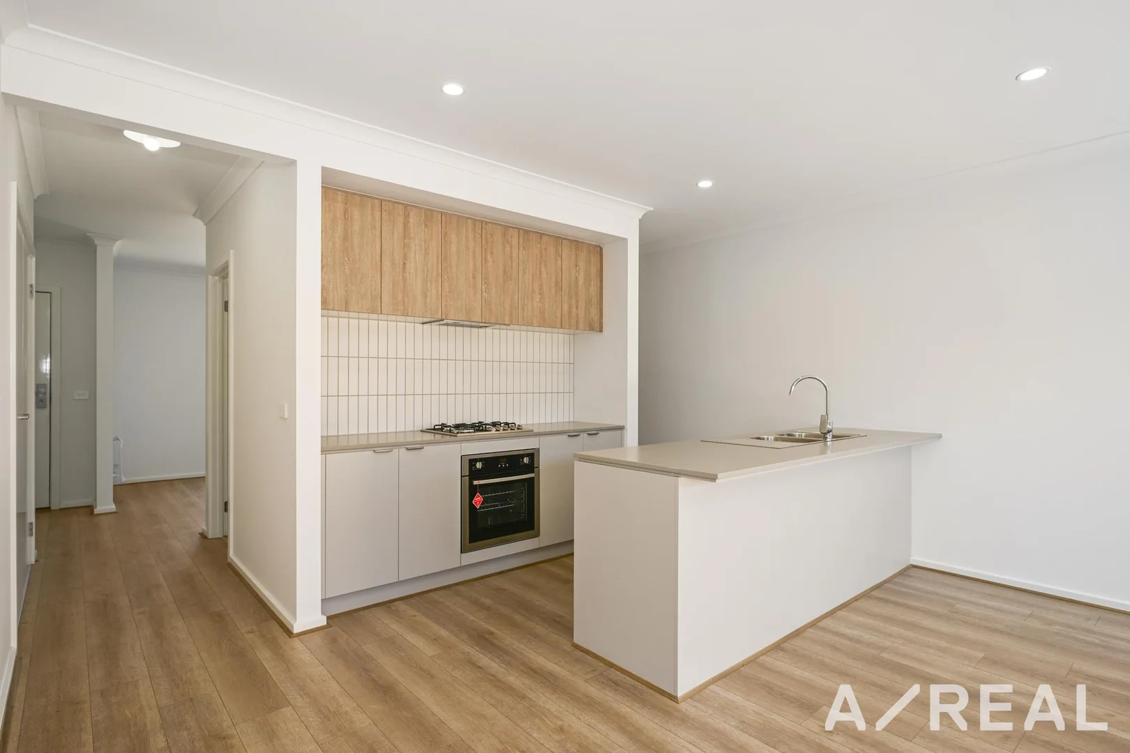 11 Versailles Walk, Wollert VIC 3750 photo 4