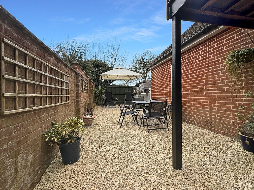 Additional image 13 of 2 bed flat for saleHigh Garrett, Braintree CM7
