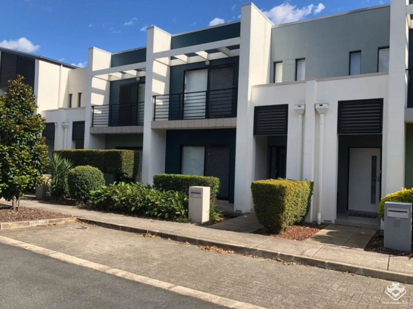 ID:21173815/16 Surbiton Court, Carindale QLD 4152