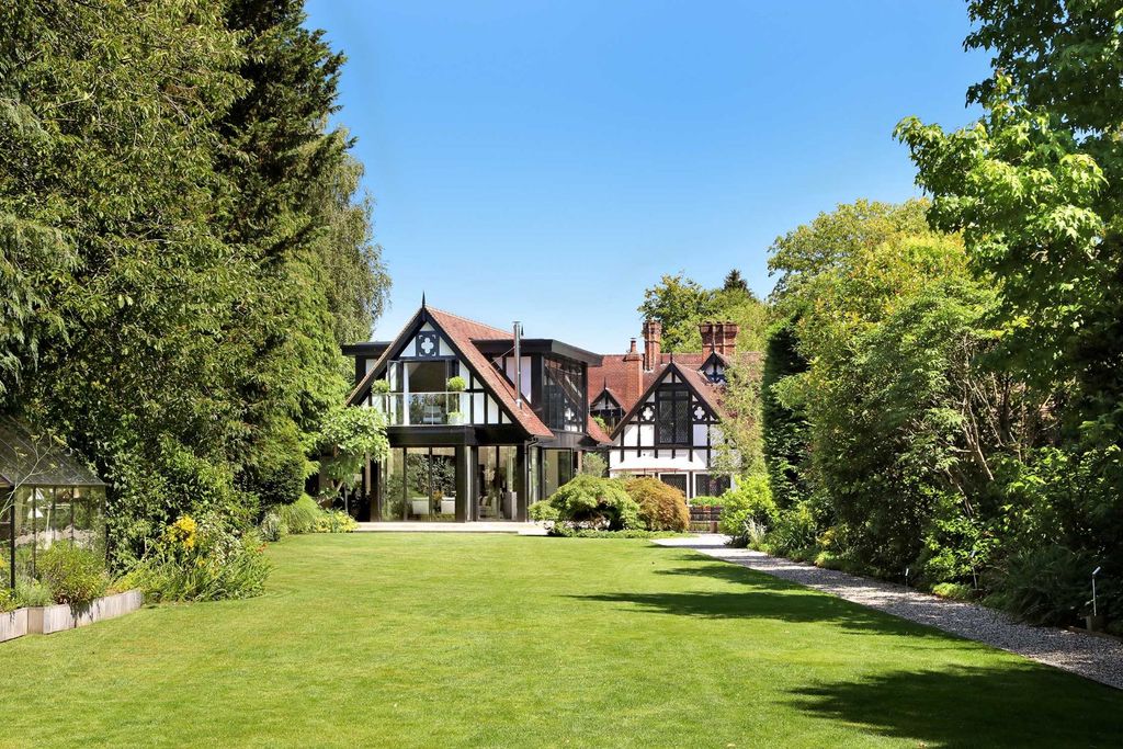 Additional image 21 of 7 bed country house for saleRiversdale, Bourne End, Buckinghamshire SL8