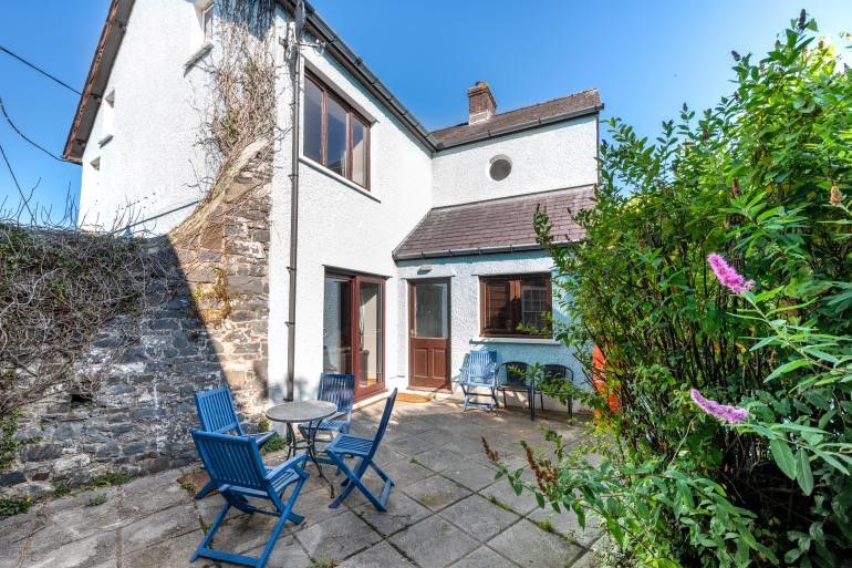 4 bed terraced house for sale1 Margaret Street, New Quay SA45