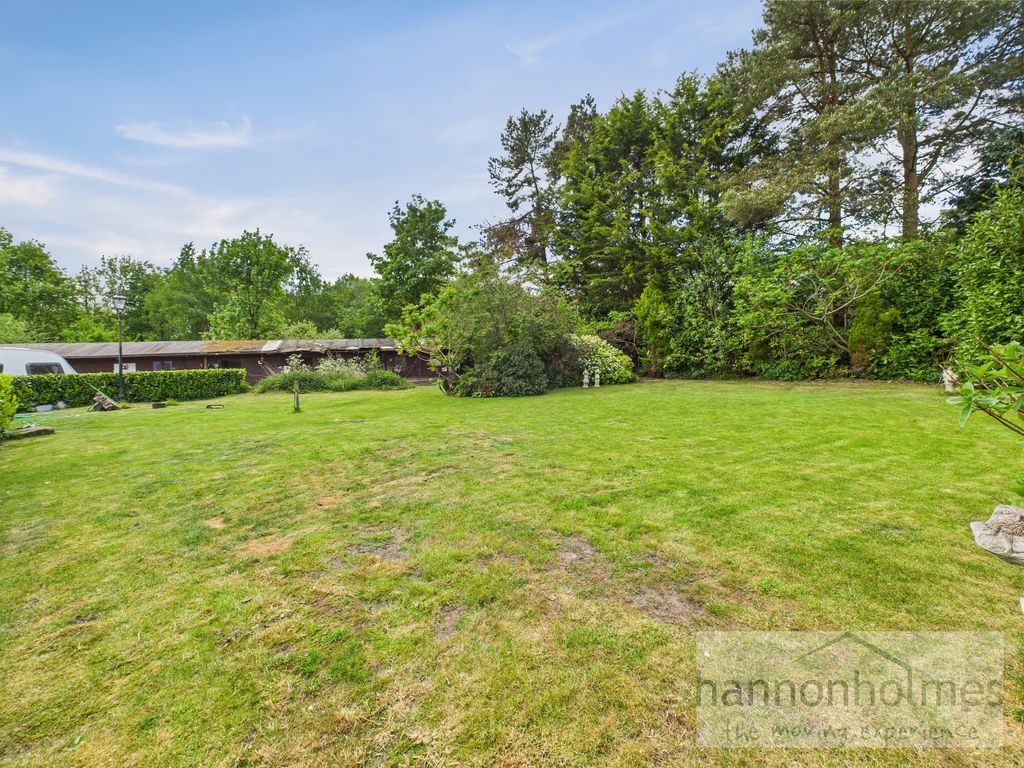 Additional image 7 of 6 bed semi-detached house for saleLadyshore Road, Little Lever, Bolton BL3