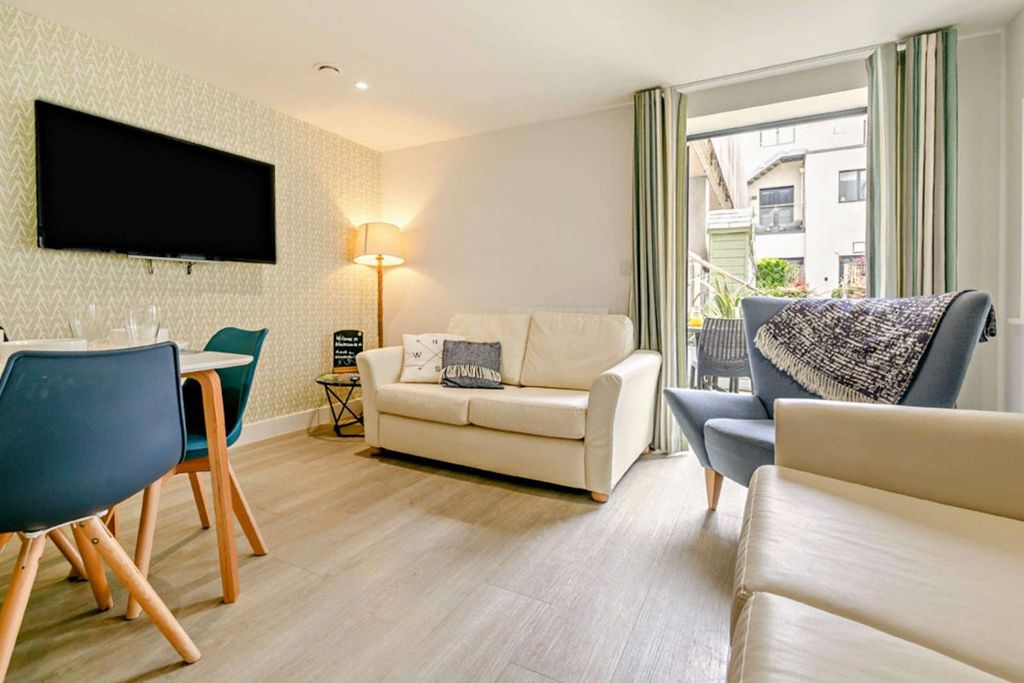 3 bed flat for saleBeach Road, Woolacombe, Devon EX34 photo 2