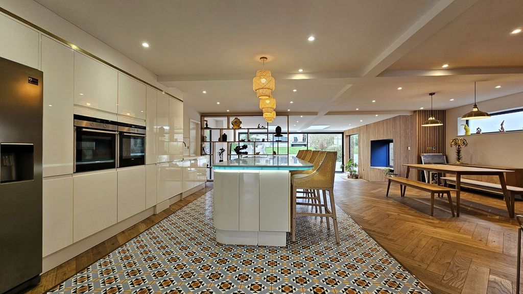 Additional image 4 of 4 bed detached house for saleWaldron Road, Broadstairs CT10