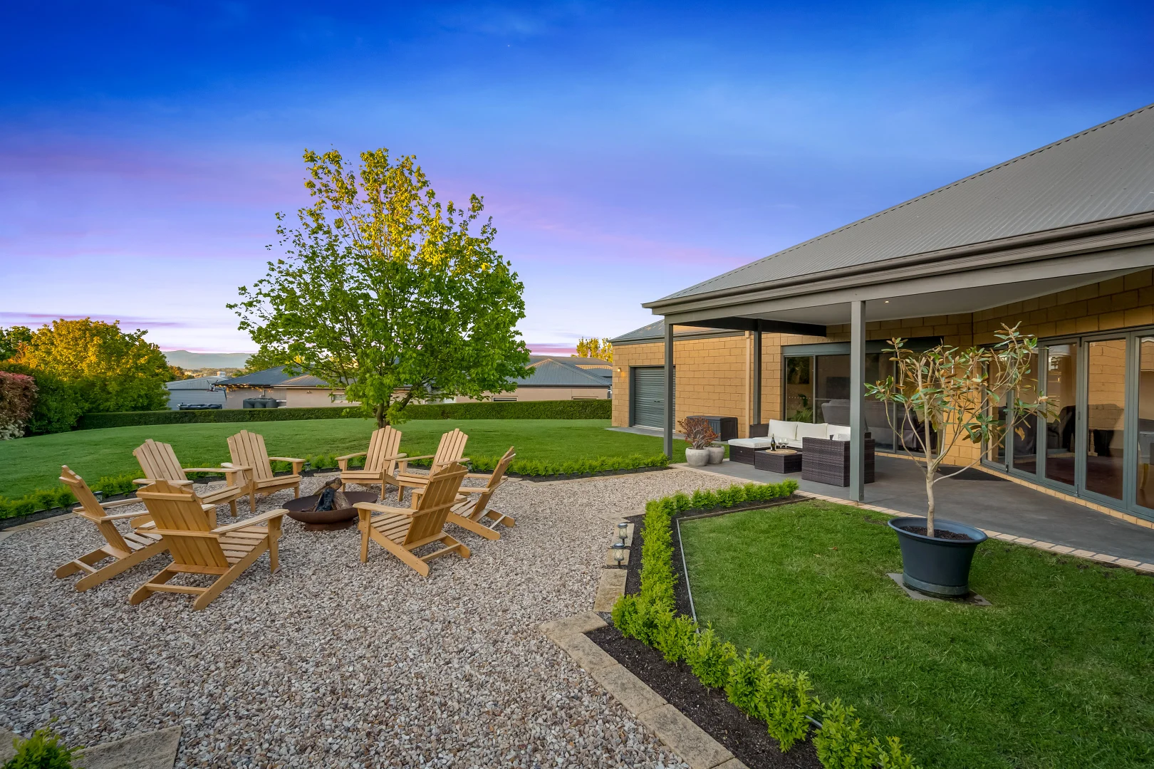 9 Freeman Court, Gisborne VIC 3437 photo 3