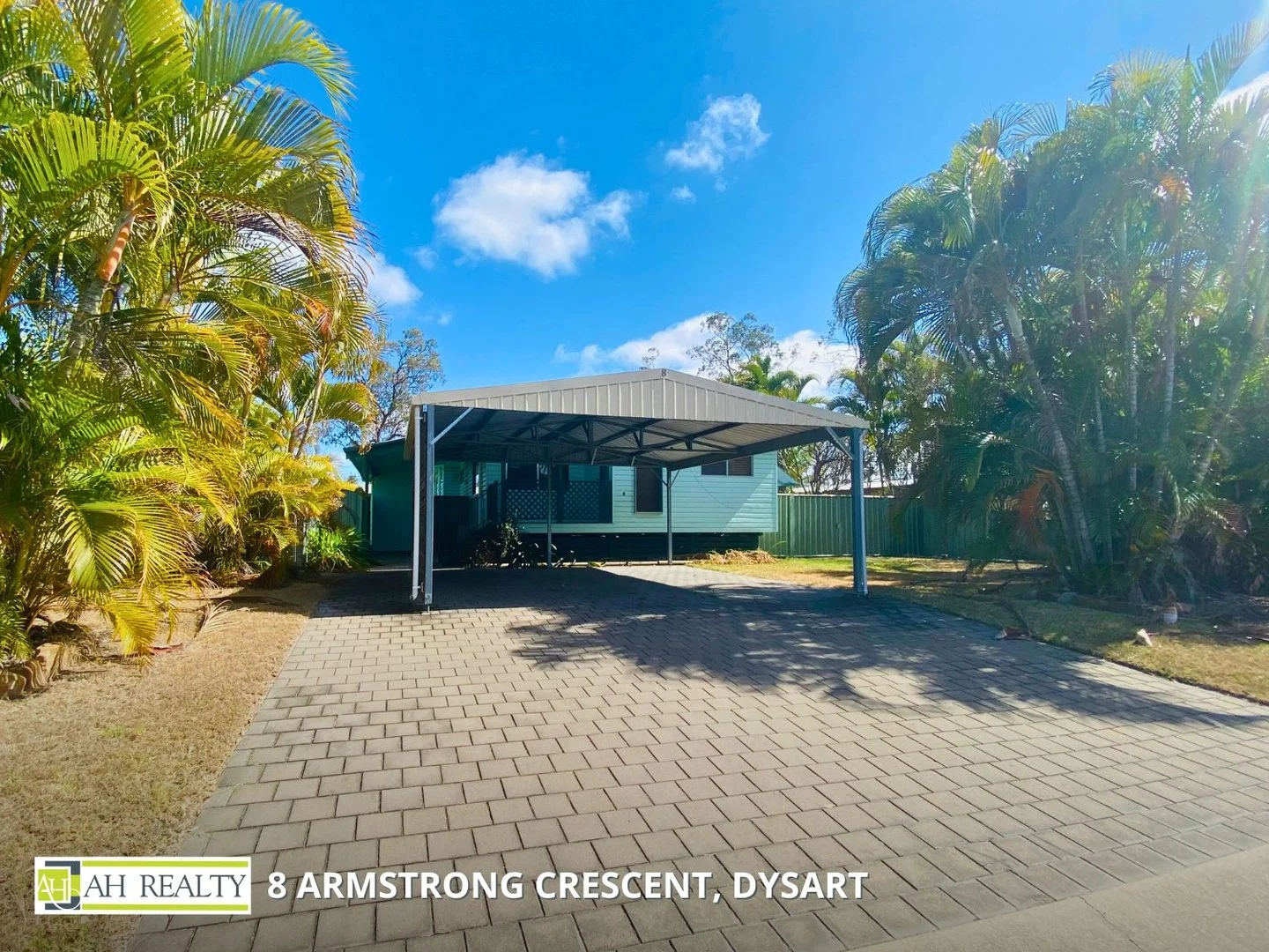 8 Armstrong Crescent, Dysart QLD 4745