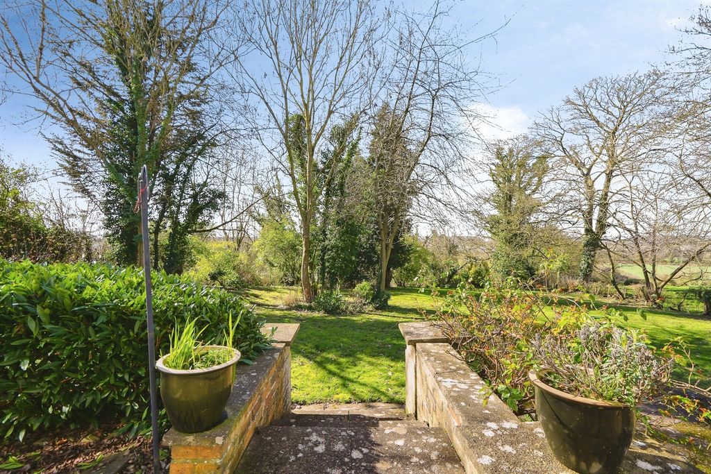 Additional image 11 of 2 bed flat for saleHill House, Overthorpe, Banbury OX17