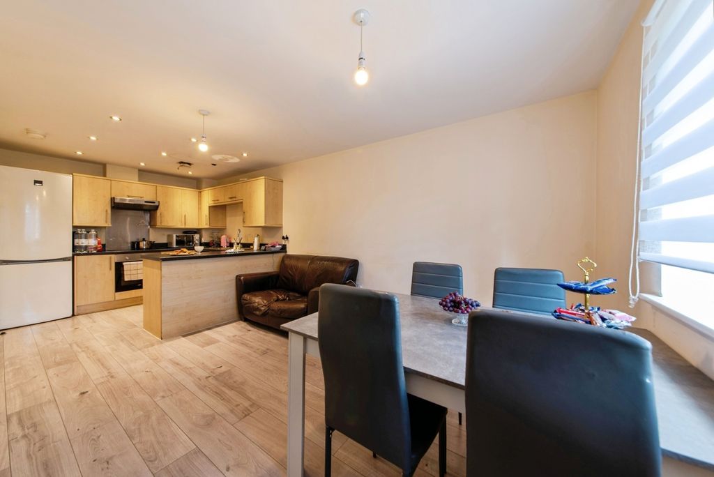 2 bed flat for saleCastle Square, Wyberton West Road, Boston, Lincolnshire PE21 photo 4