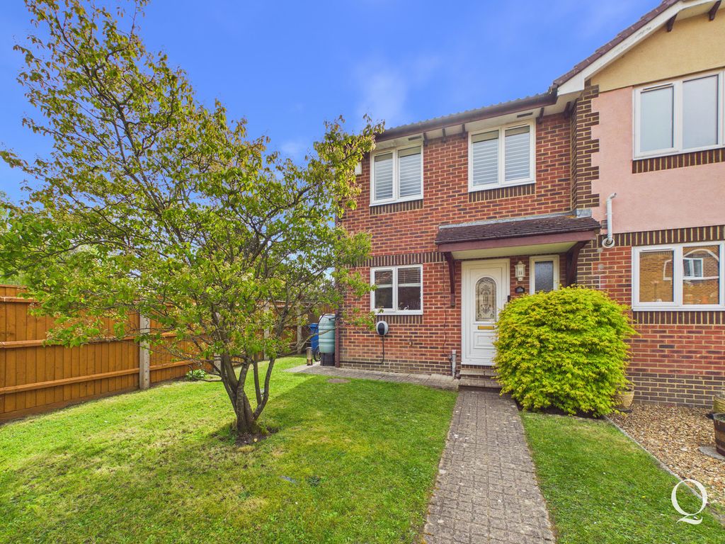 3 bed semi-detached house for saleLytchett Drive, Broadstone BH18