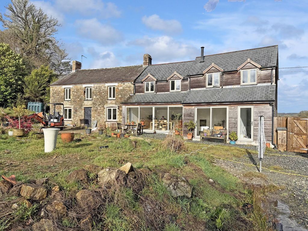 5 bed detached house for saleHoopers Bridge, Nr. Nanstallon, Cornwall PL30
