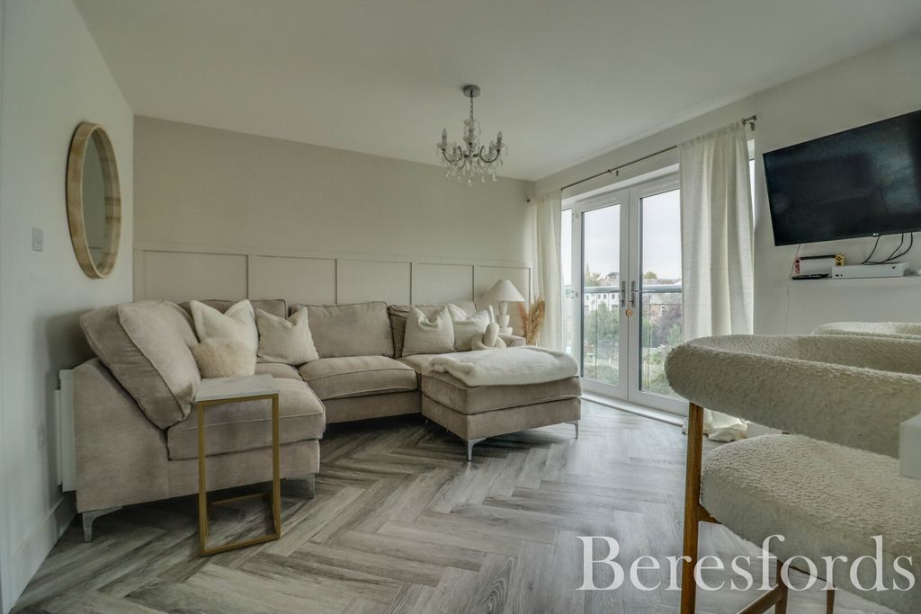 Additional image 12 of 2 bed flat for saleSt. Johns Avenue, Braintree CM7