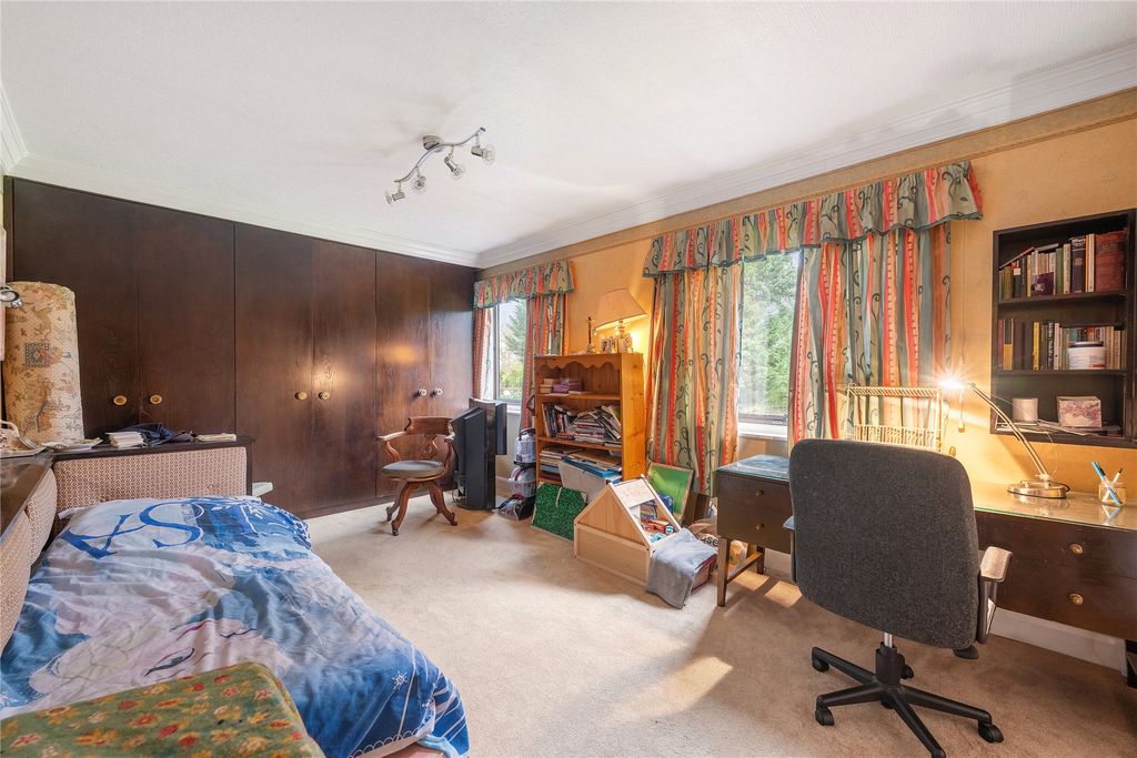 Additional image 11 of 6 bed detached house for saleSouth Hill Road, Bromley BR2