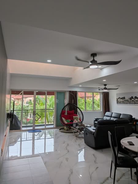 100 Gerald Drive photo 3