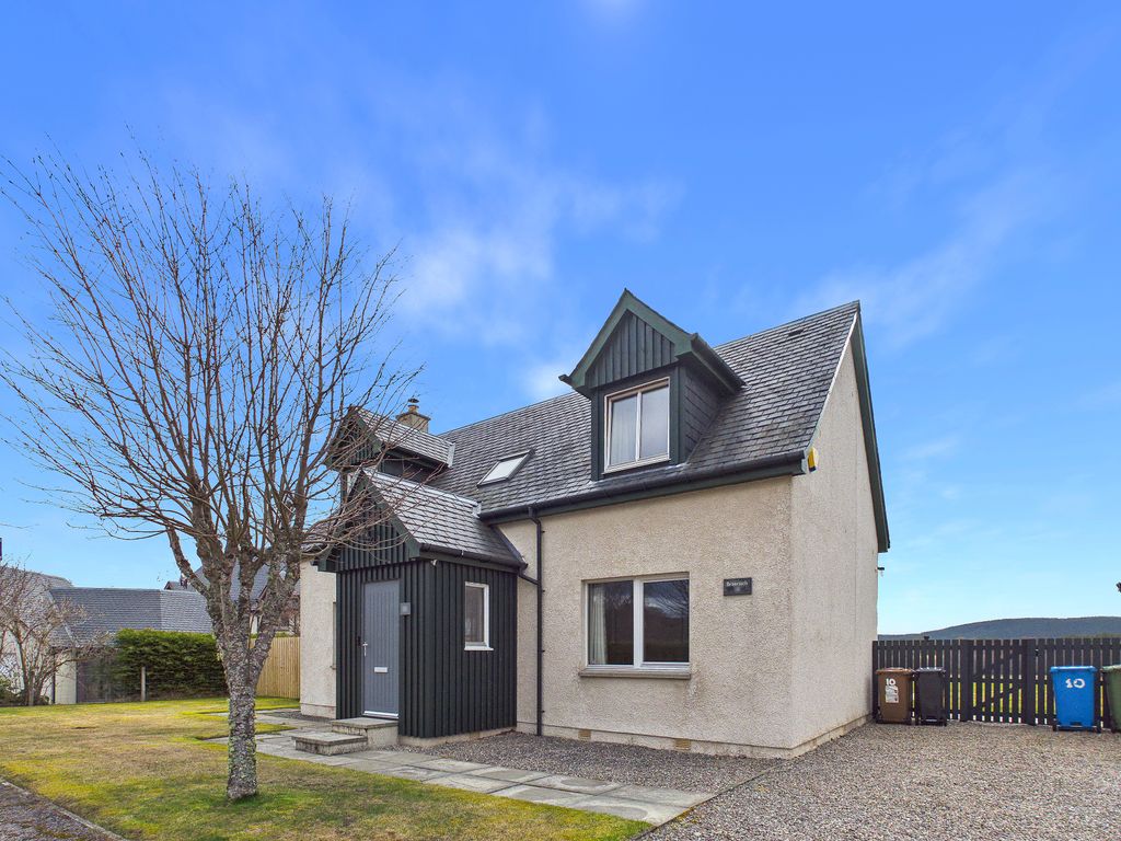 4 bed detached house for saleDalmore Road, Carrbridge PH23