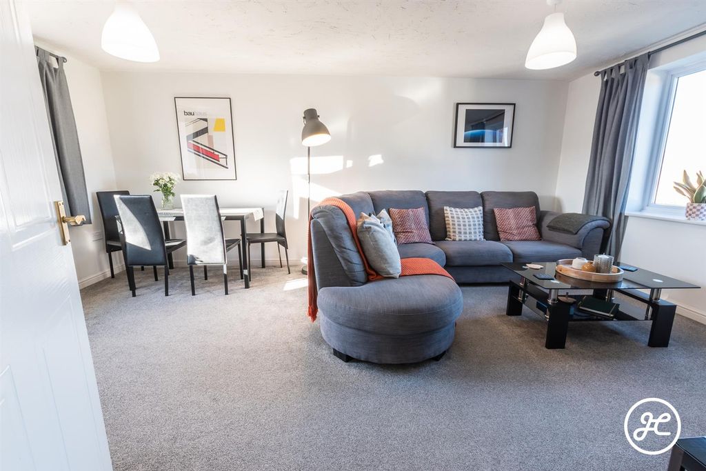 Additional image 3 of 2 bed flat for saleLords Way, Bridgwater TA6