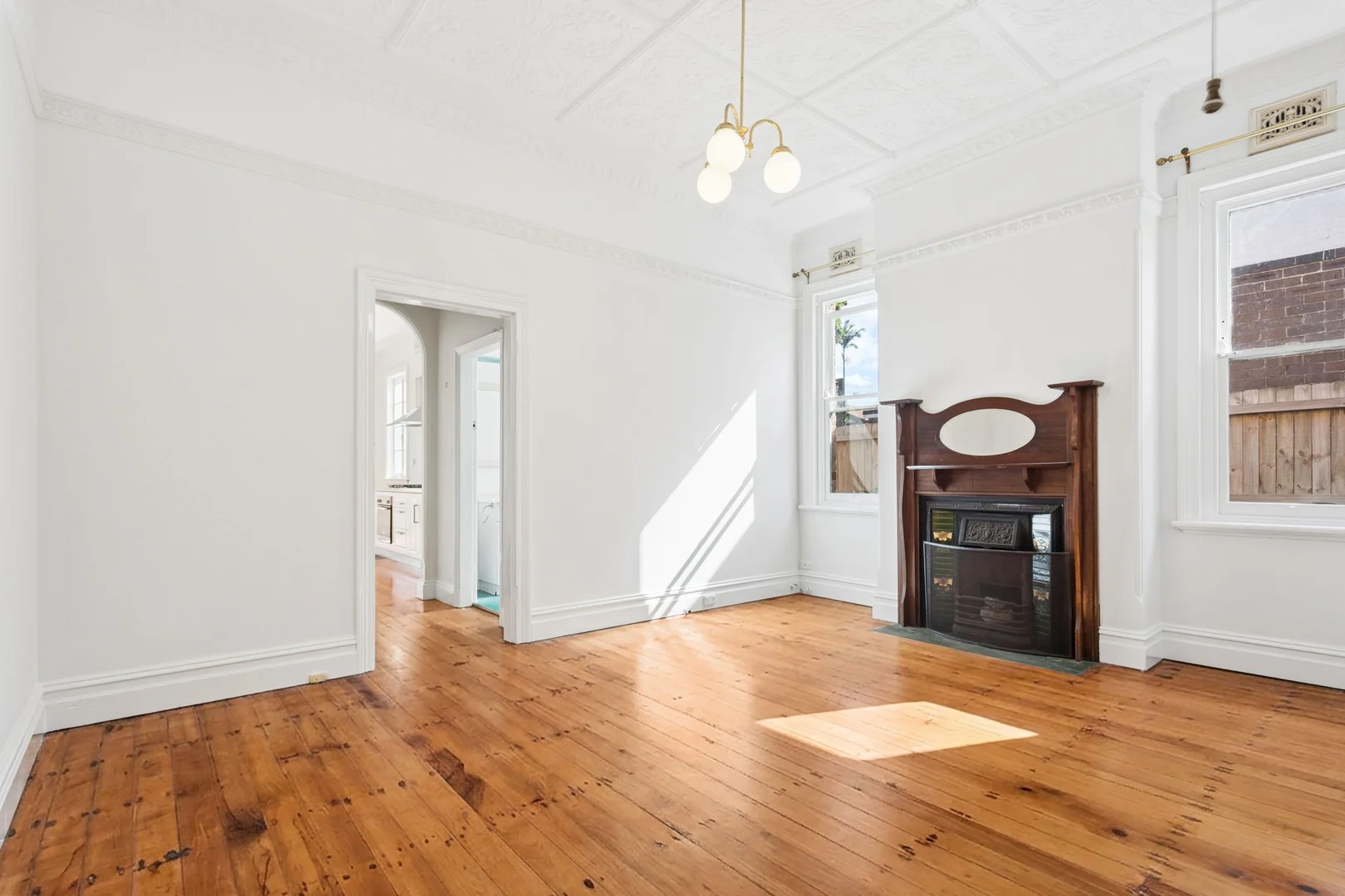 19 Service Avenue, Ashfield NSW 2131 photo 4