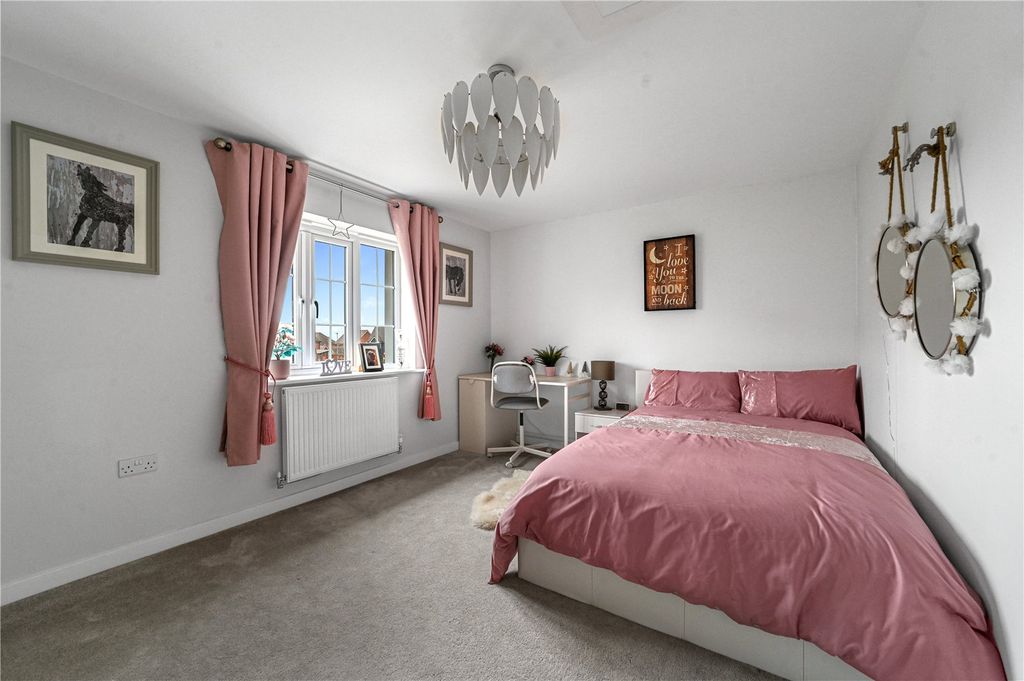 Additional image 19 of 4 bed detached house for saleHensman Close, Bishop's Stortford, Hertfordshire CM23