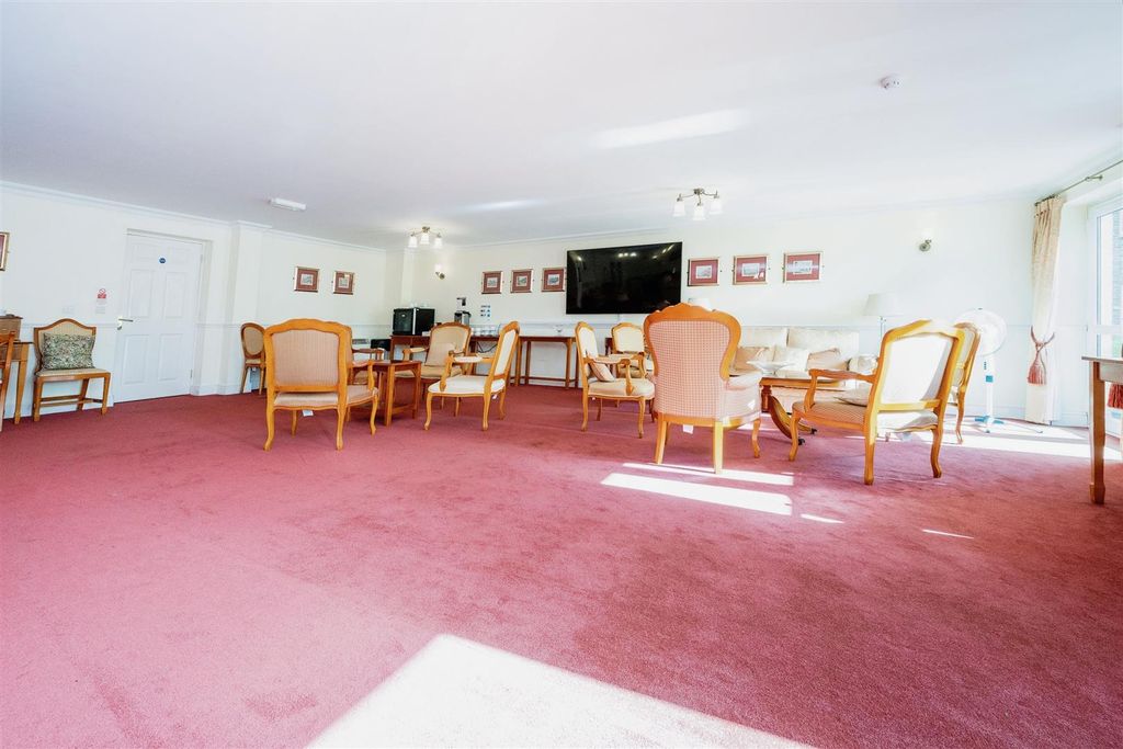 Additional image 31 of 1 bed flat for saleSt Rumbolds Court, Buckingham Road, Brackley NN13