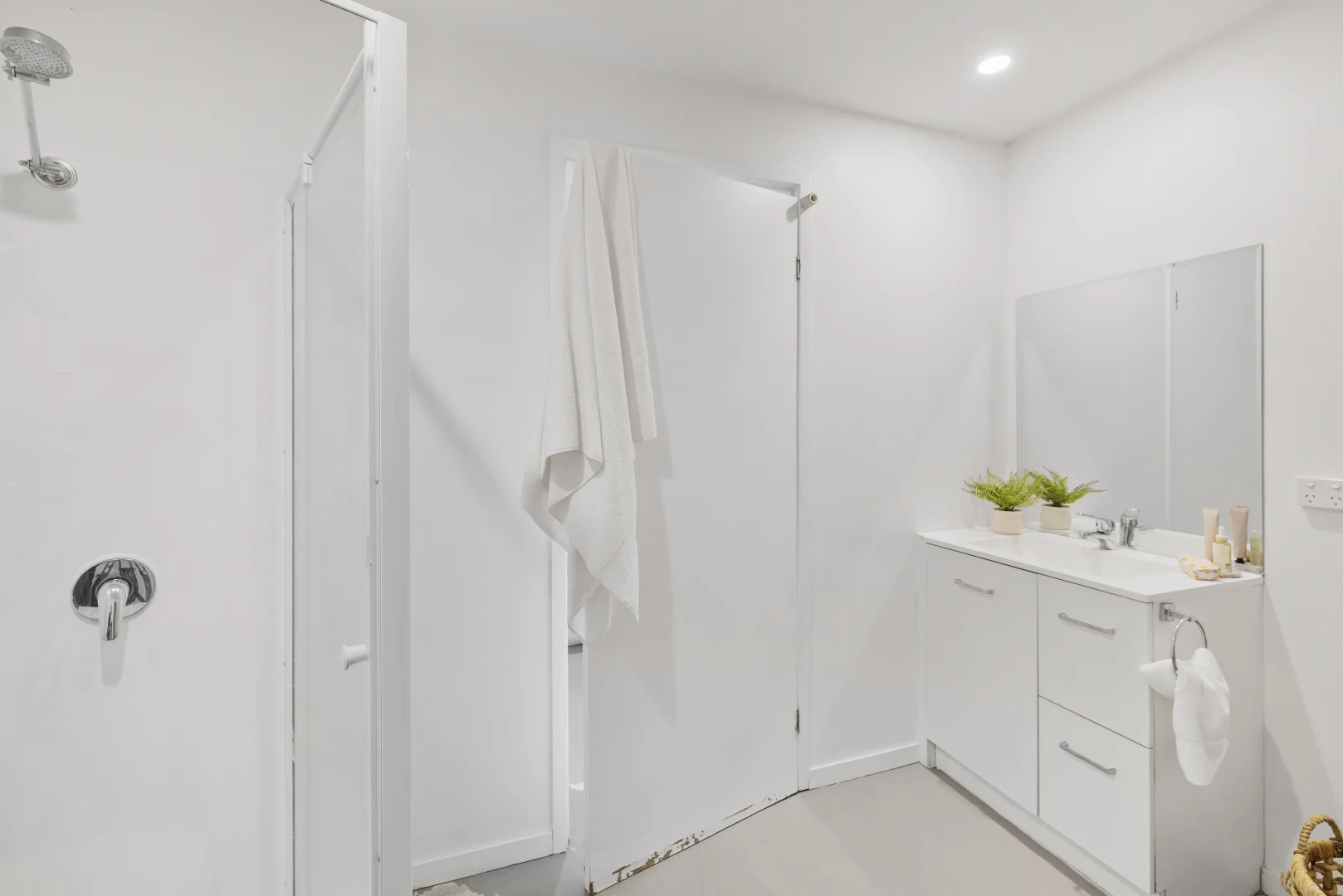 Additional image 4 of 2/100 Bundilla Boulevard, Mountain Creek QLD 4557