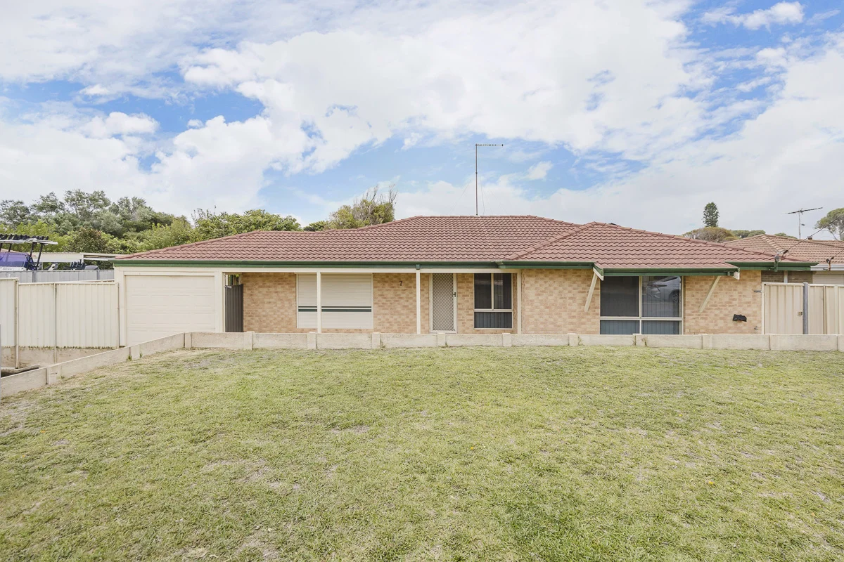 Additional image 2 of 7 Caley Place, Two Rocks WA 6037