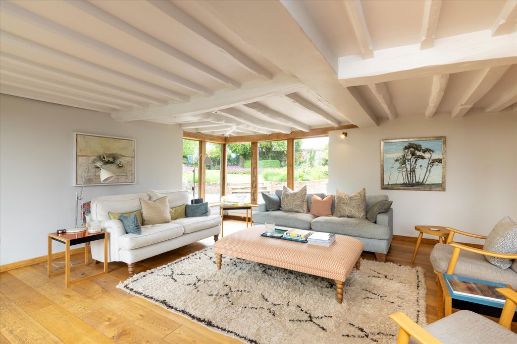 Additional image 5 of 7 bed detached house for saleStokke Common, Great Bedwyn, Marlborough, Wiltshire SN8