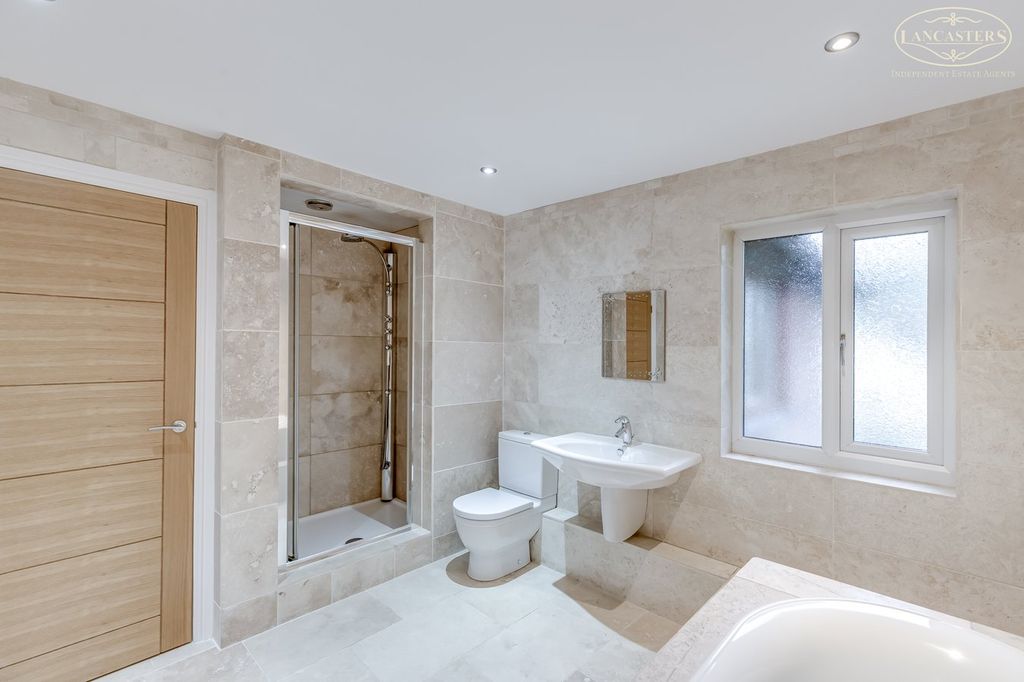 Additional image 39 of 5 bed detached house for salePrincess Road, Lostock, Bolton BL6