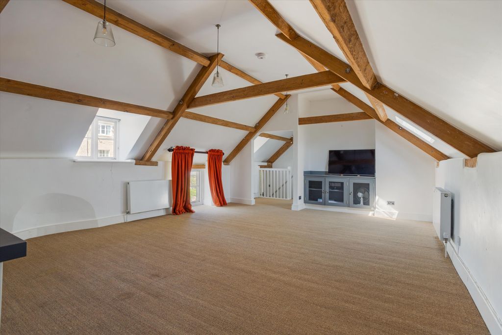 Additional image 20 of 7 bed detached house for salePreston Place, Preston, Cirencester, Gloucestershire GL7