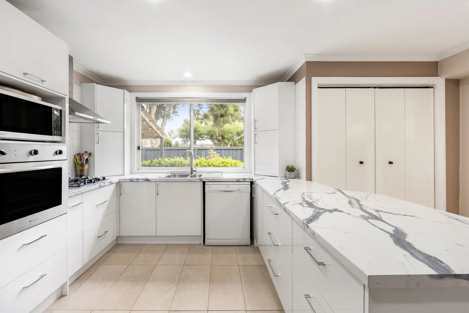 Additional image 4 of 1/16 White Avenue, Bayswater North VIC 3153