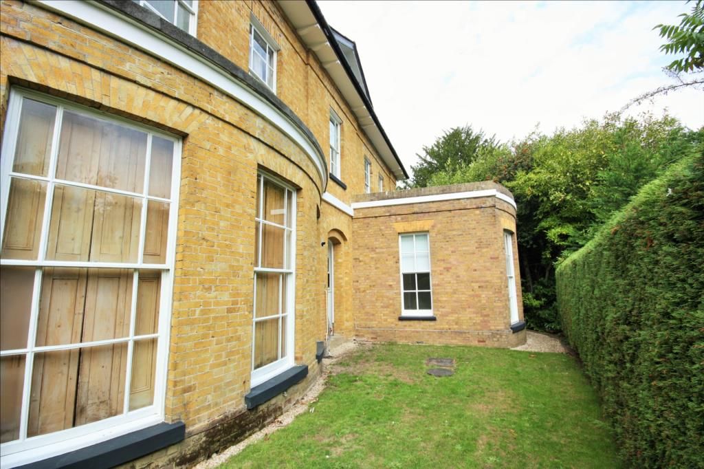 Additional image 11 of 2 bed flat for saleRayleigh Road, Hutton, Brentwood CM13