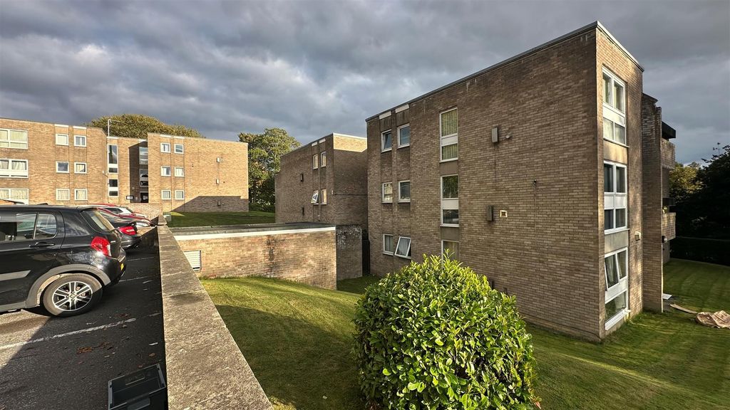 Additional image 7 of 1 bed flat for saleBolton Court, Lister Lane, Undercliffe, Bradford BD2