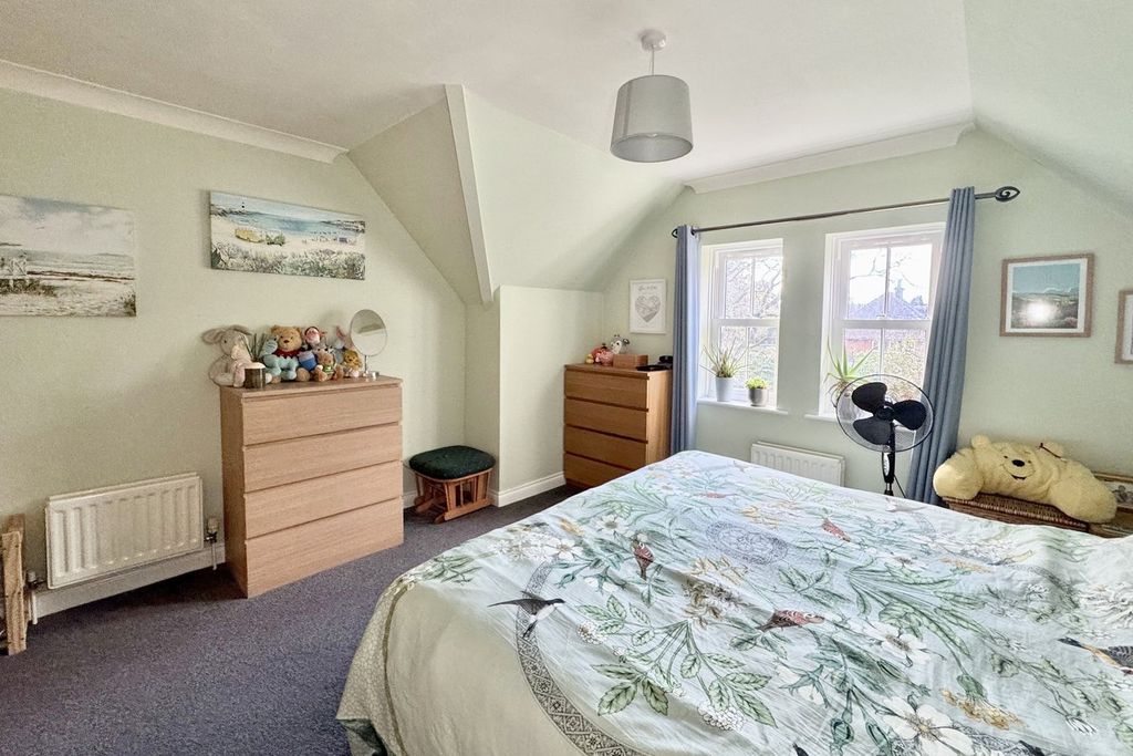 Additional image 11 of 2 bed flat for salePine House, Talbot Avenue, Talbot Woods, Bournemouth BH3