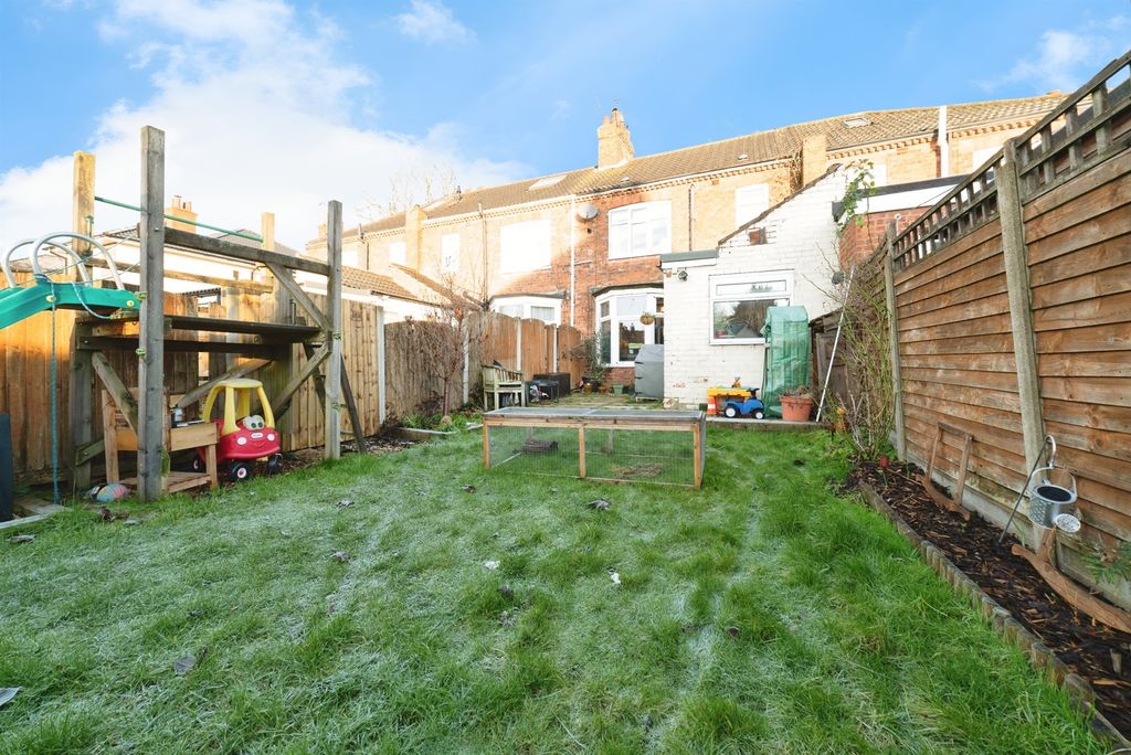 Additional image 18 of 3 bed terraced house for saleDesmond Avenue, Hull HU6
