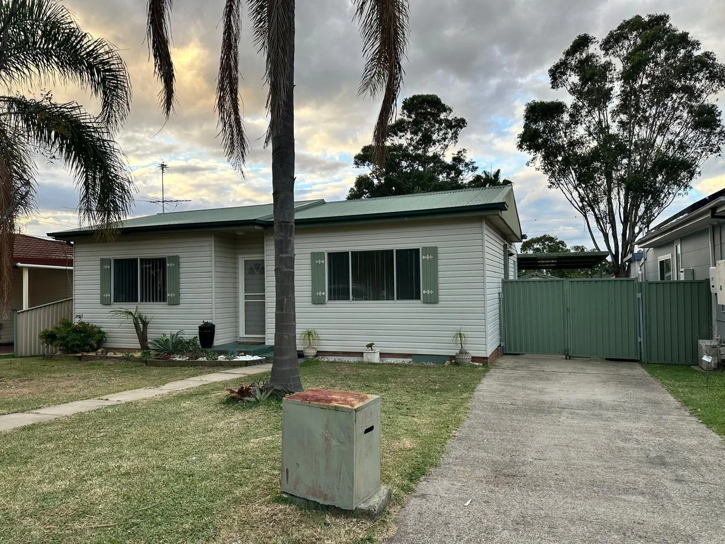 13 Dagmar Crescent, Blacktown NSW 2148