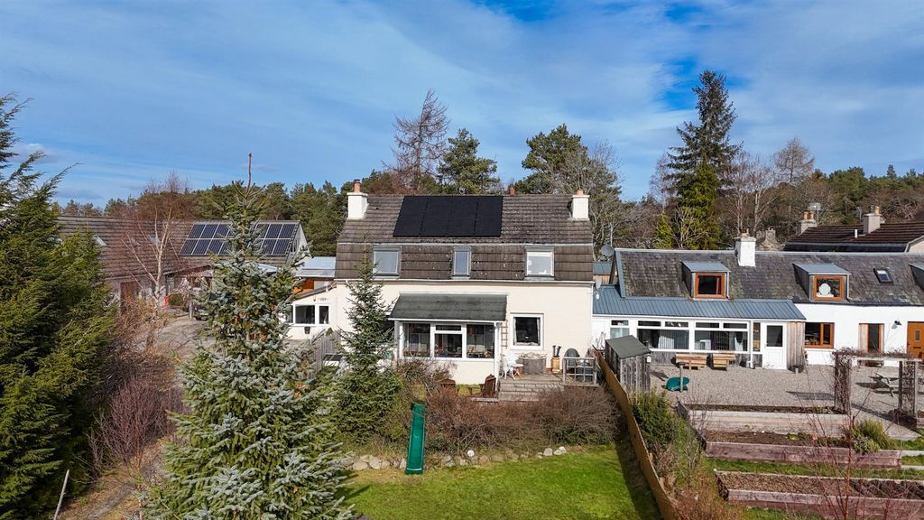 4 bed property for saleKimberley, Nethy Bridge PH25