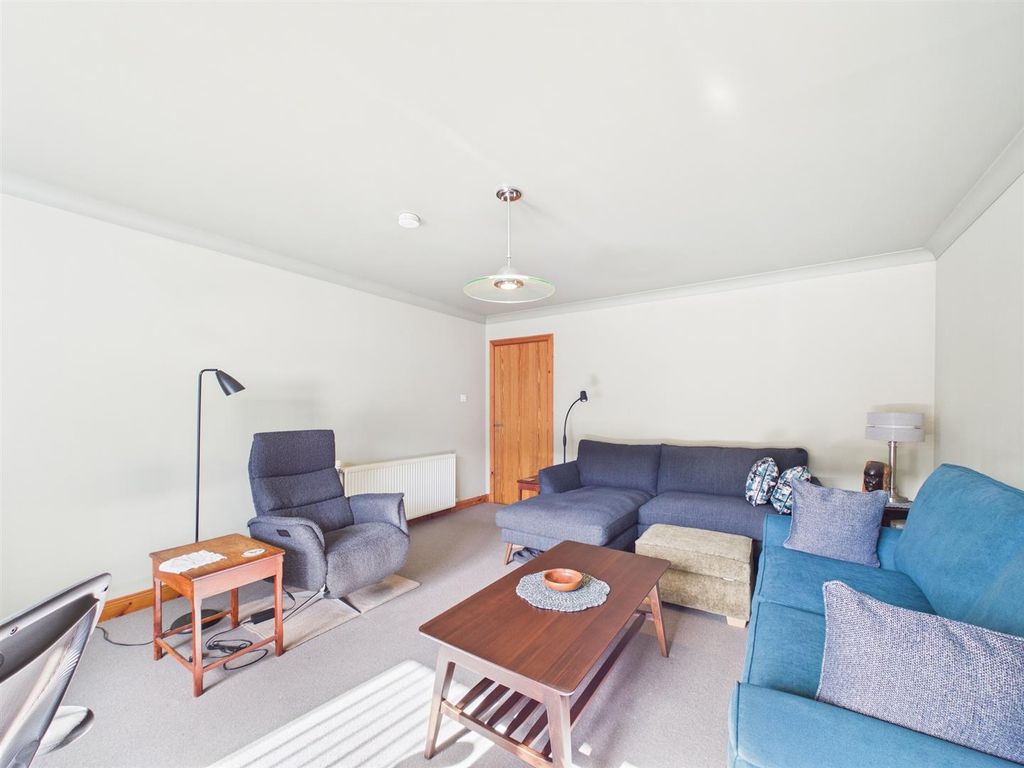 Additional image 5 of 2 bed flat for sale5 Manor Court, Coupar Angus Road, Blairgowrie PH10