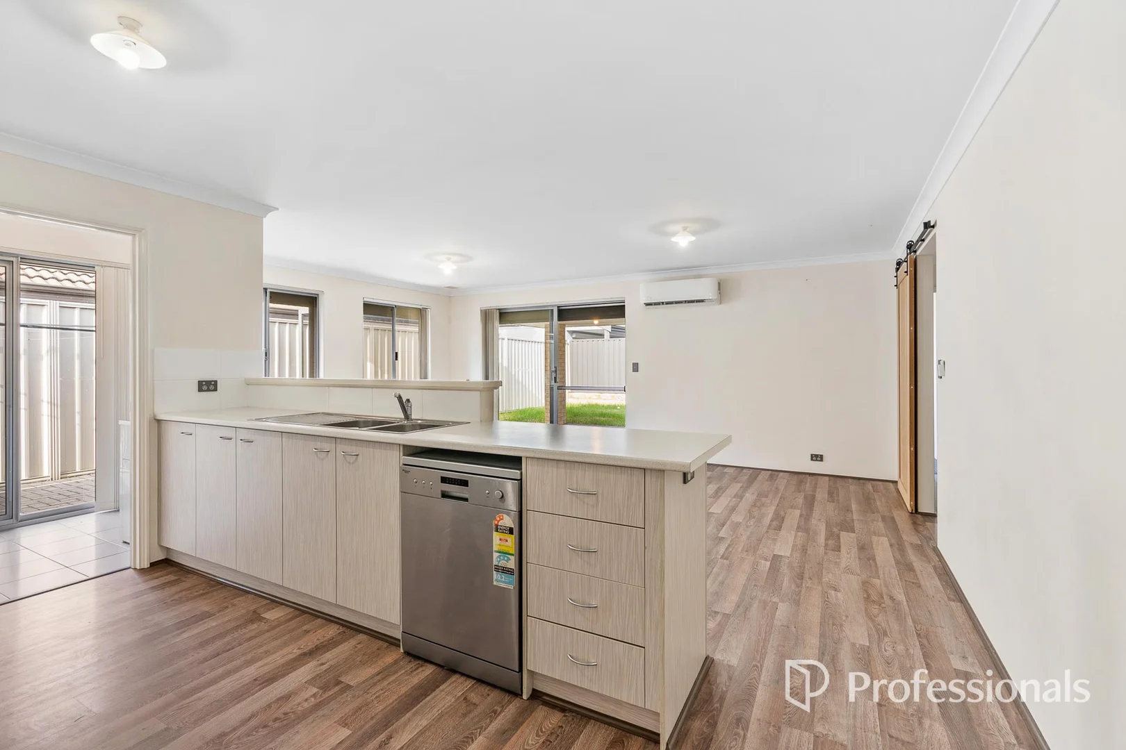 Additional image 11 of 16A Werndley Street, Armadale WA 6112