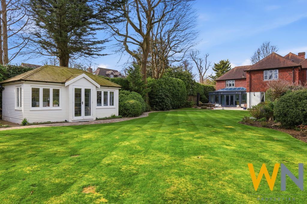 Additional image 23 of 5 bed detached house for saleLongaford Way, Brentwood CM13