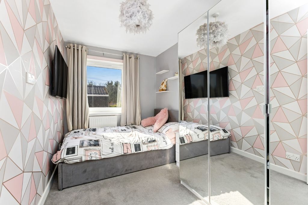 Additional image 15 of 4 bed terraced house for sale38 Cuikenburn, Penicuik EH26